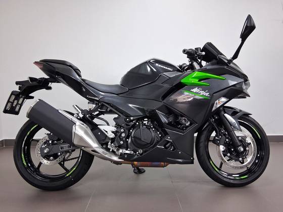 KAWASAKI NINJA 500 
